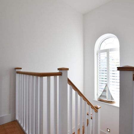 Whispers - 4 Bedroom Modern Family Holiday Home In Salcombe Sleeps 8 Esterno foto