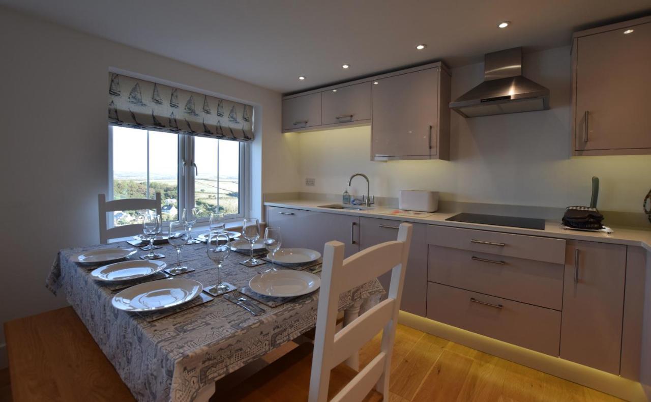 Whispers - 4 Bedroom Modern Family Holiday Home In Salcombe Sleeps 8 Esterno foto